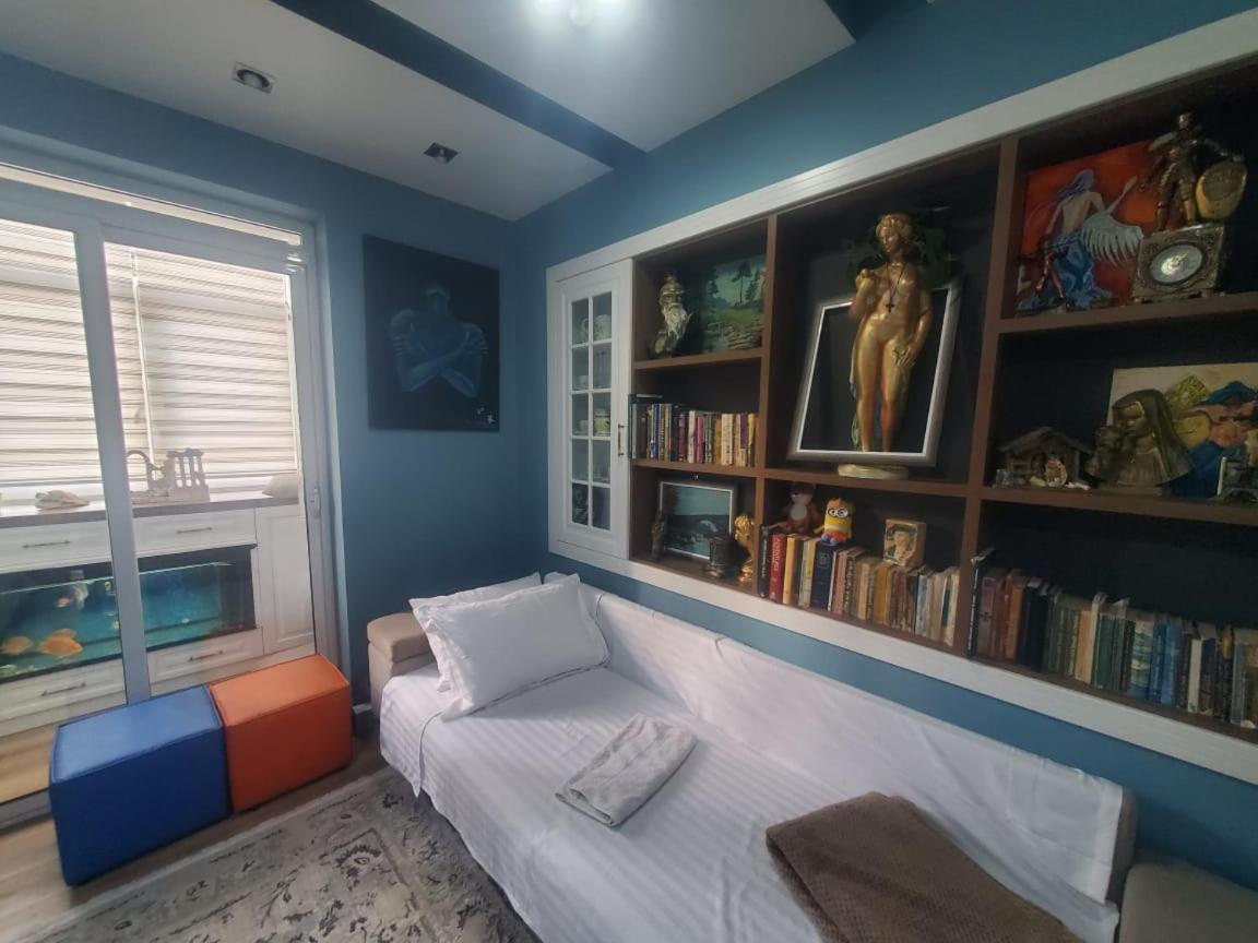 Apartamenti8 Korca Esterno foto